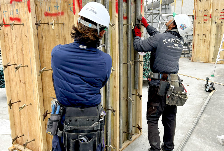 行方建設について